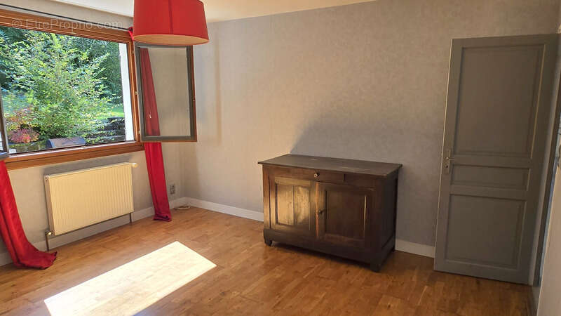 Maison à ORADOUR-SUR-GLANE