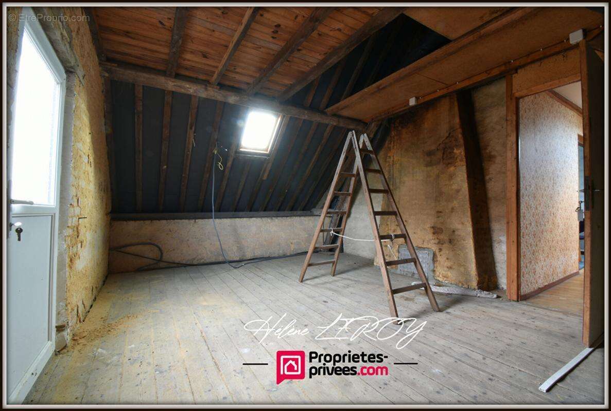Maison Normande en briques 5pièces avec dépendance et garages - photo 13