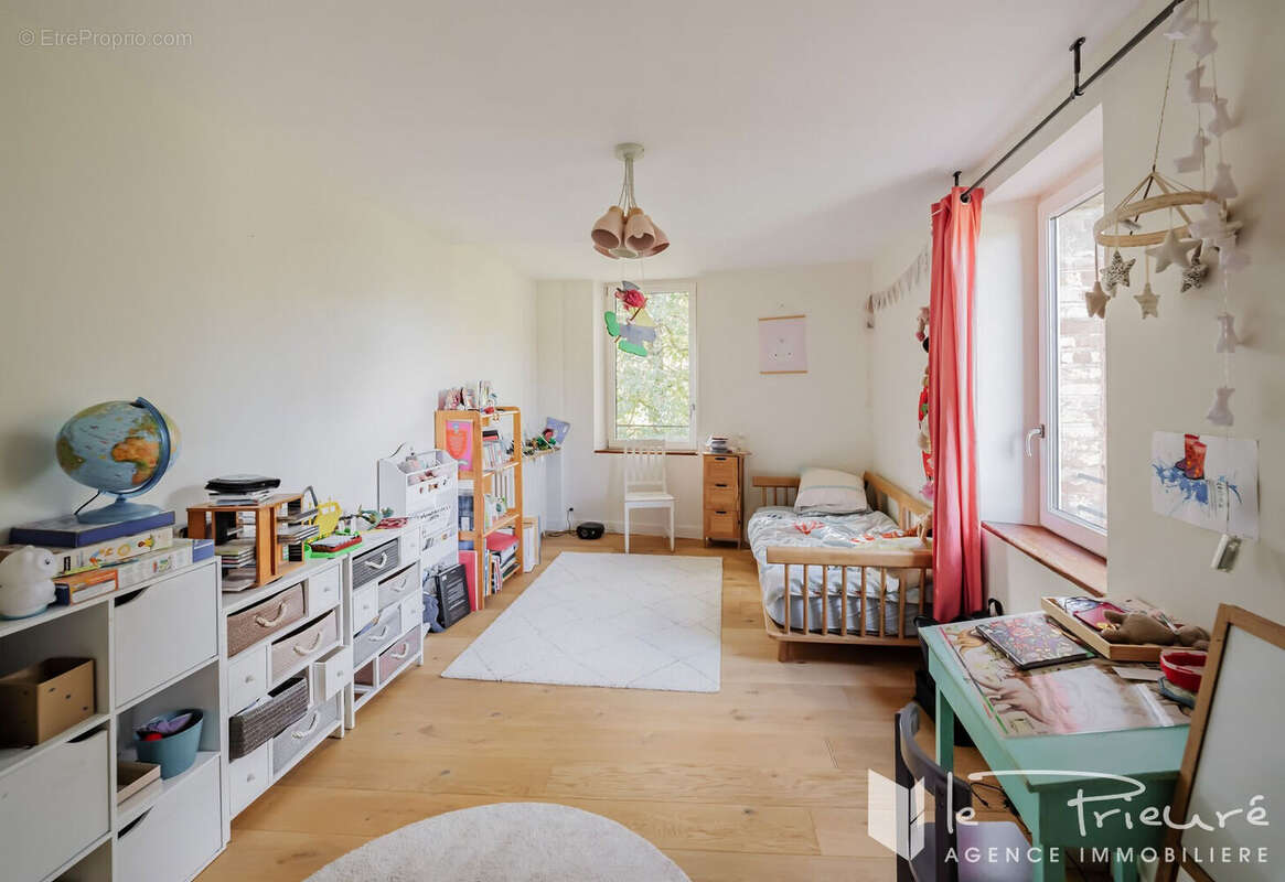 Maison à LESCURE-D'ALBIGEOIS