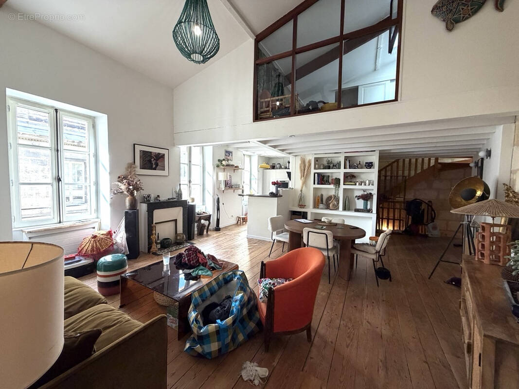Appartement à BORDEAUX