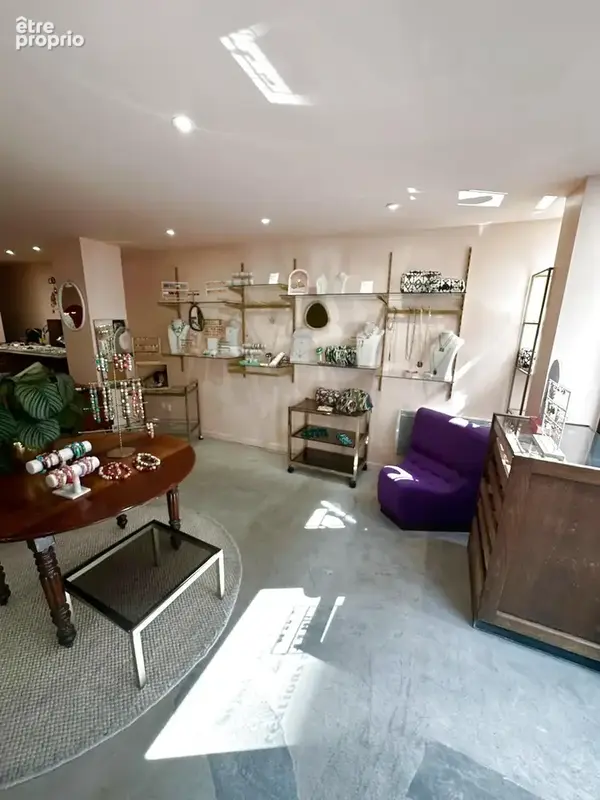 Droit au bail à céder - 89000€ - Annecy Centre ville (Poste) - photo 5