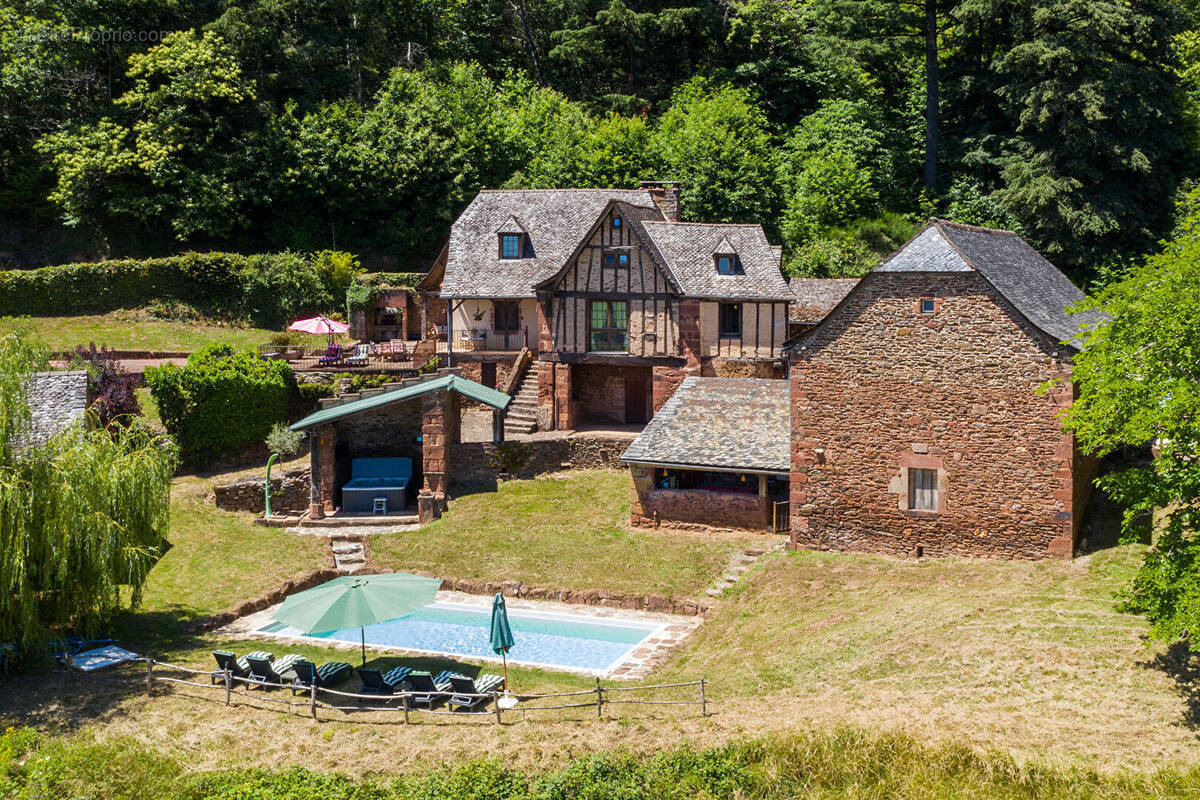 Domaine de 7,5 hectares avec vue panoramique - photo 1