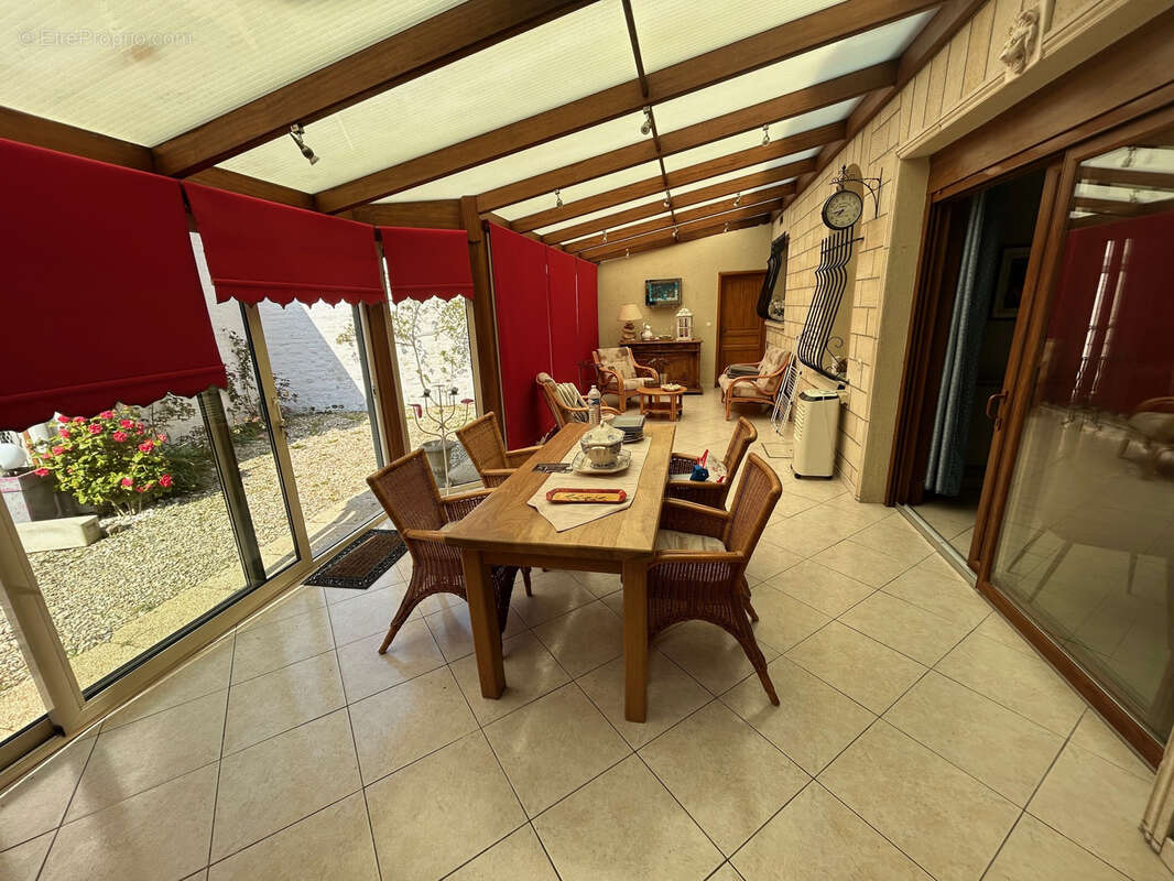 Maison à VIEUX-CONDE