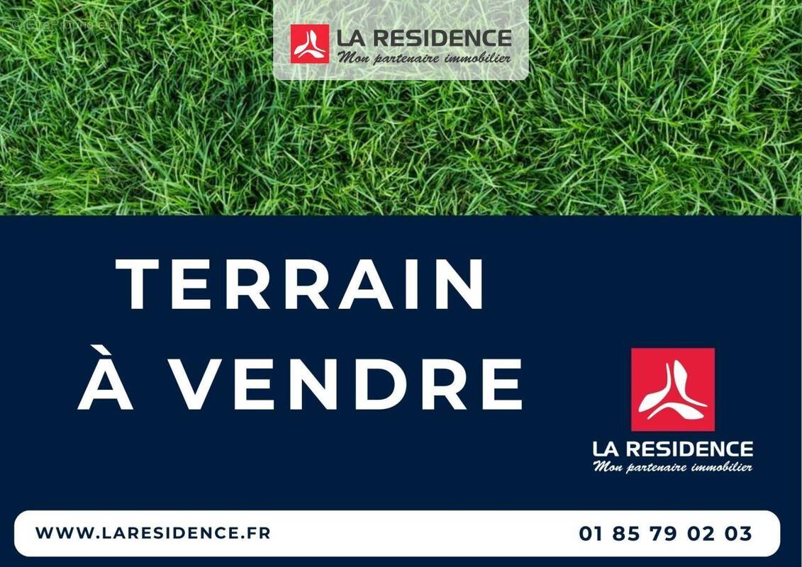 Terrain à MAULE