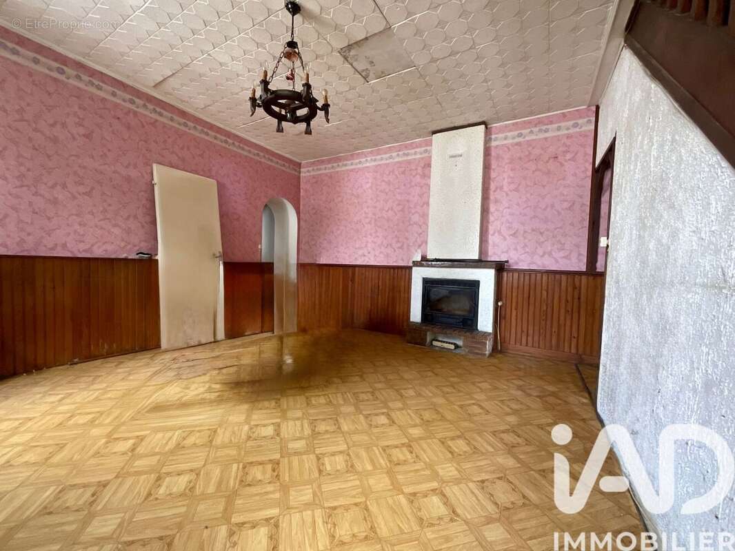 Photo 3 - Maison à DEVILLE