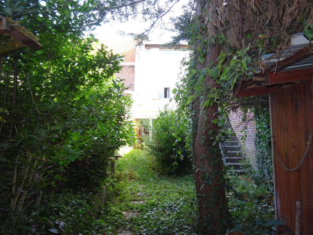 Maison à FACHES-THUMESNIL