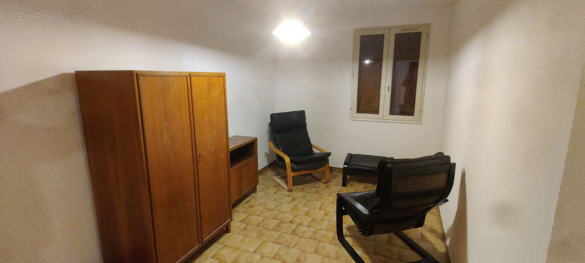 Maison à MONTFERRAT