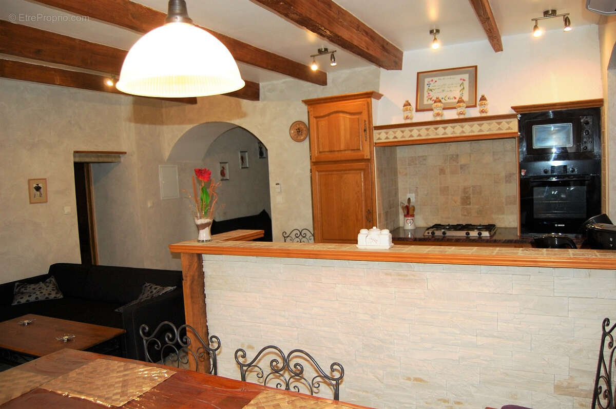 Maison à SAINT-HIPPOLYTE-DU-FORT