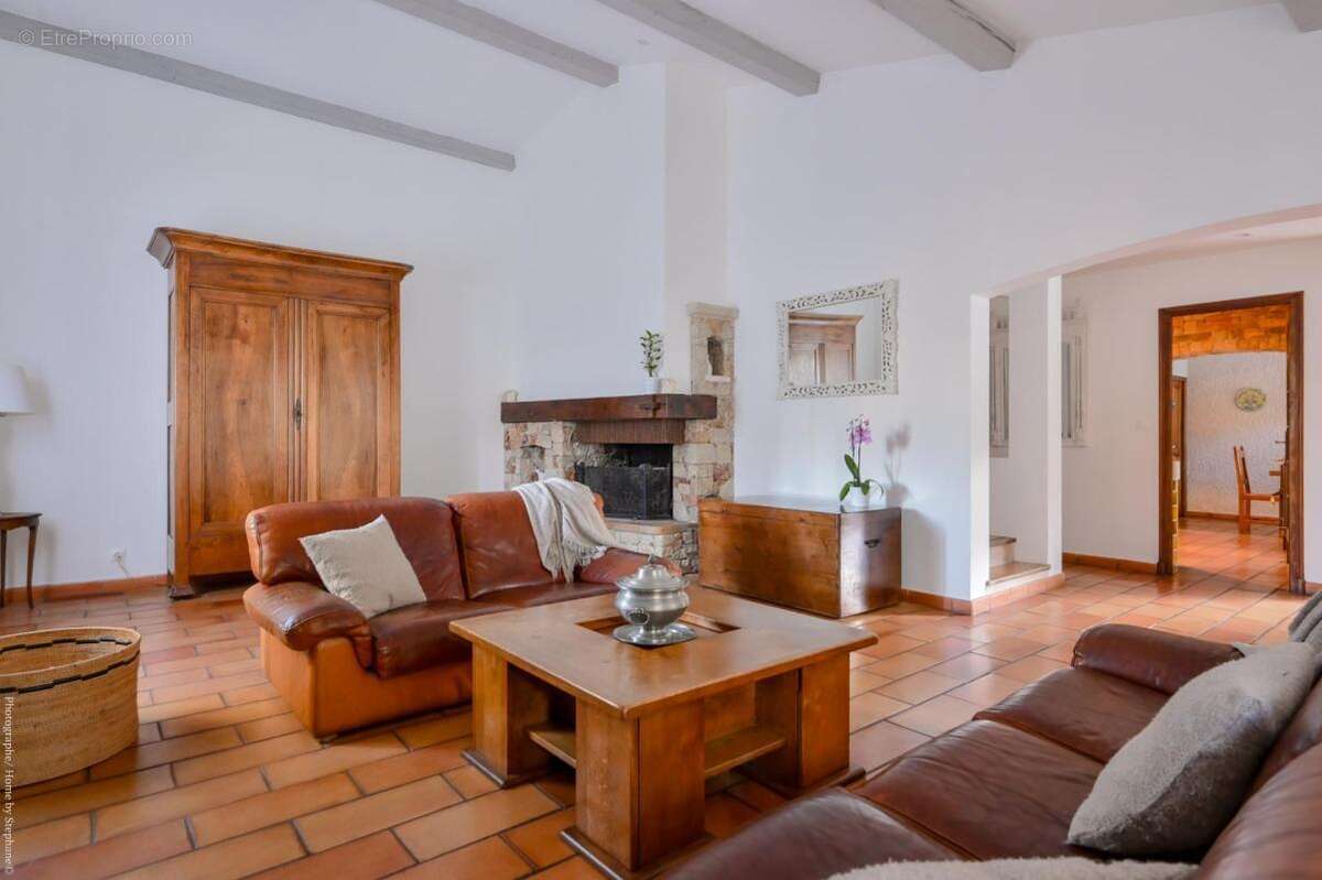 Villa avec piscine  CEYRESTE (13) - photo 12