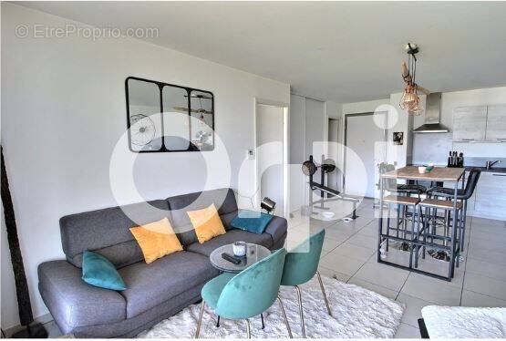 Appartement à CHENS-SUR-LEMAN