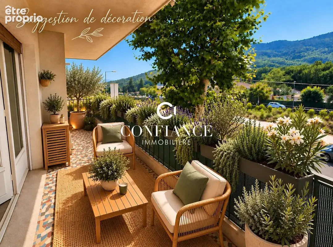 Appartement à CONTES