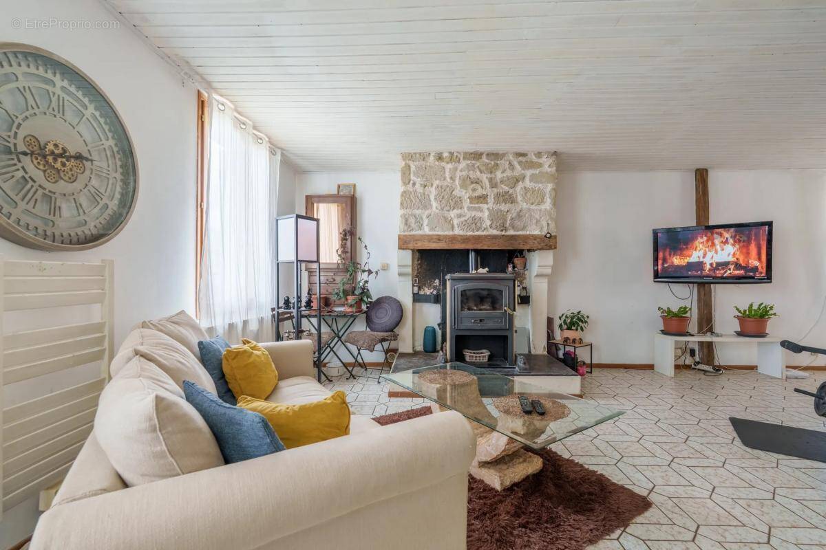 Maison à FLORENT-EN-ARGONNE