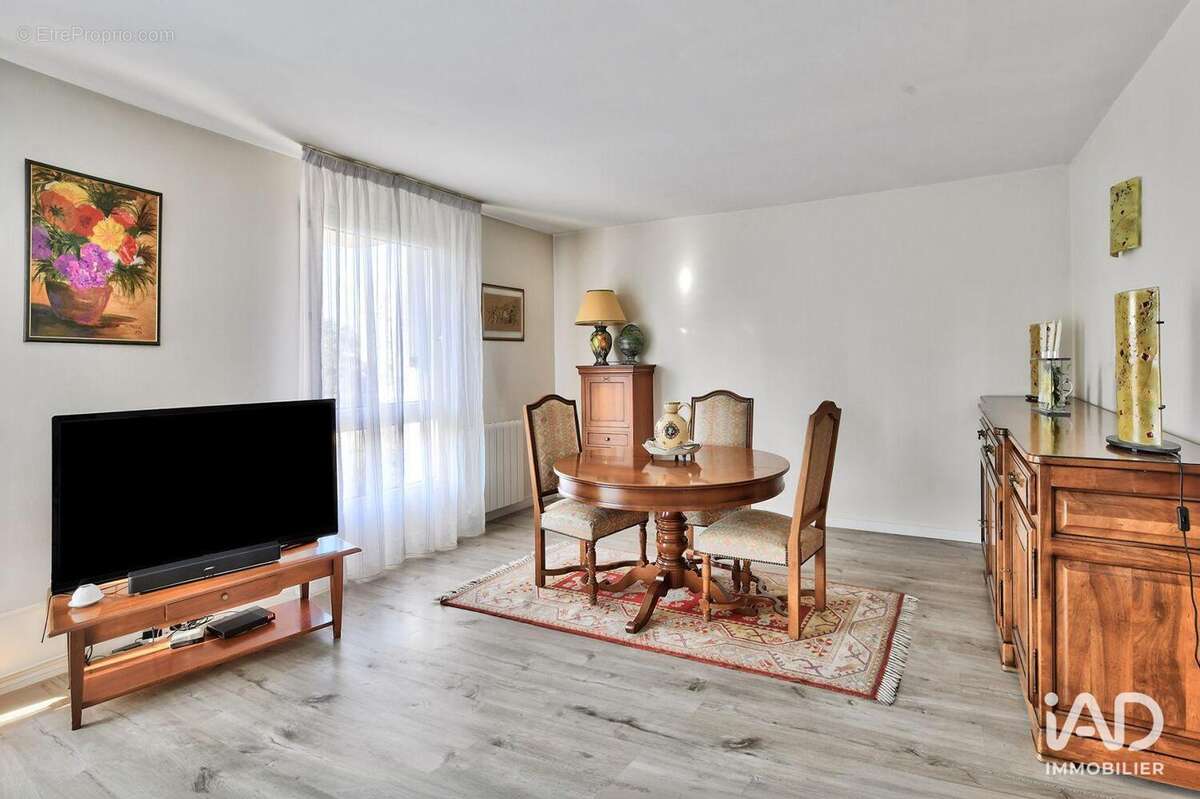 Photo 5 - Appartement à LYON-8E