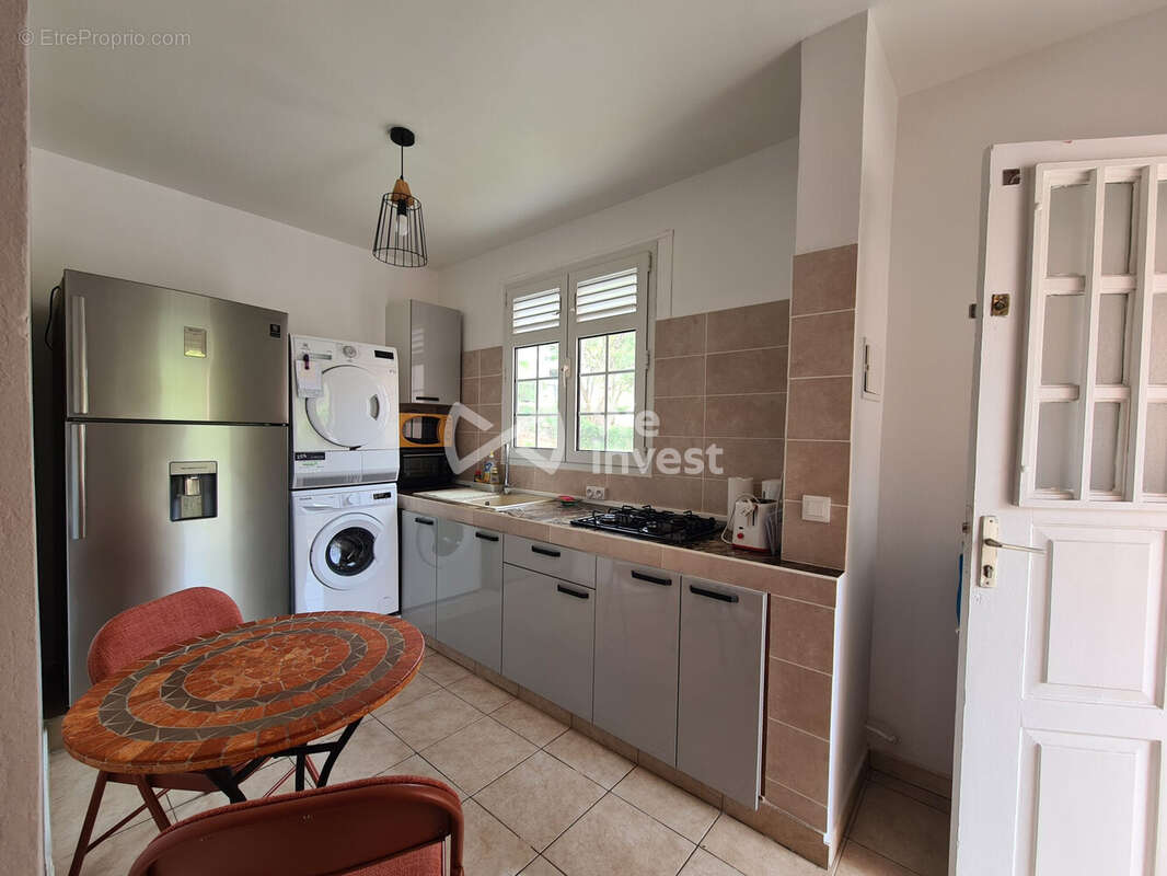 Appartement à CASE-PILOTE