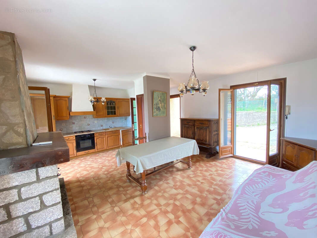 Appartement à BASTELICACCIA