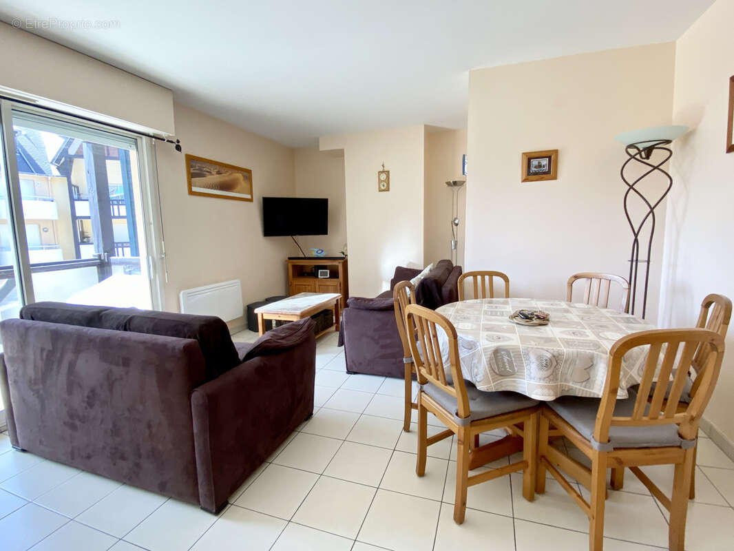 Appartement à DIVES-SUR-MER
