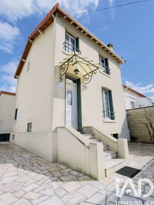 Photo 1 - Maison à CHAMPIGNY-SUR-MARNE