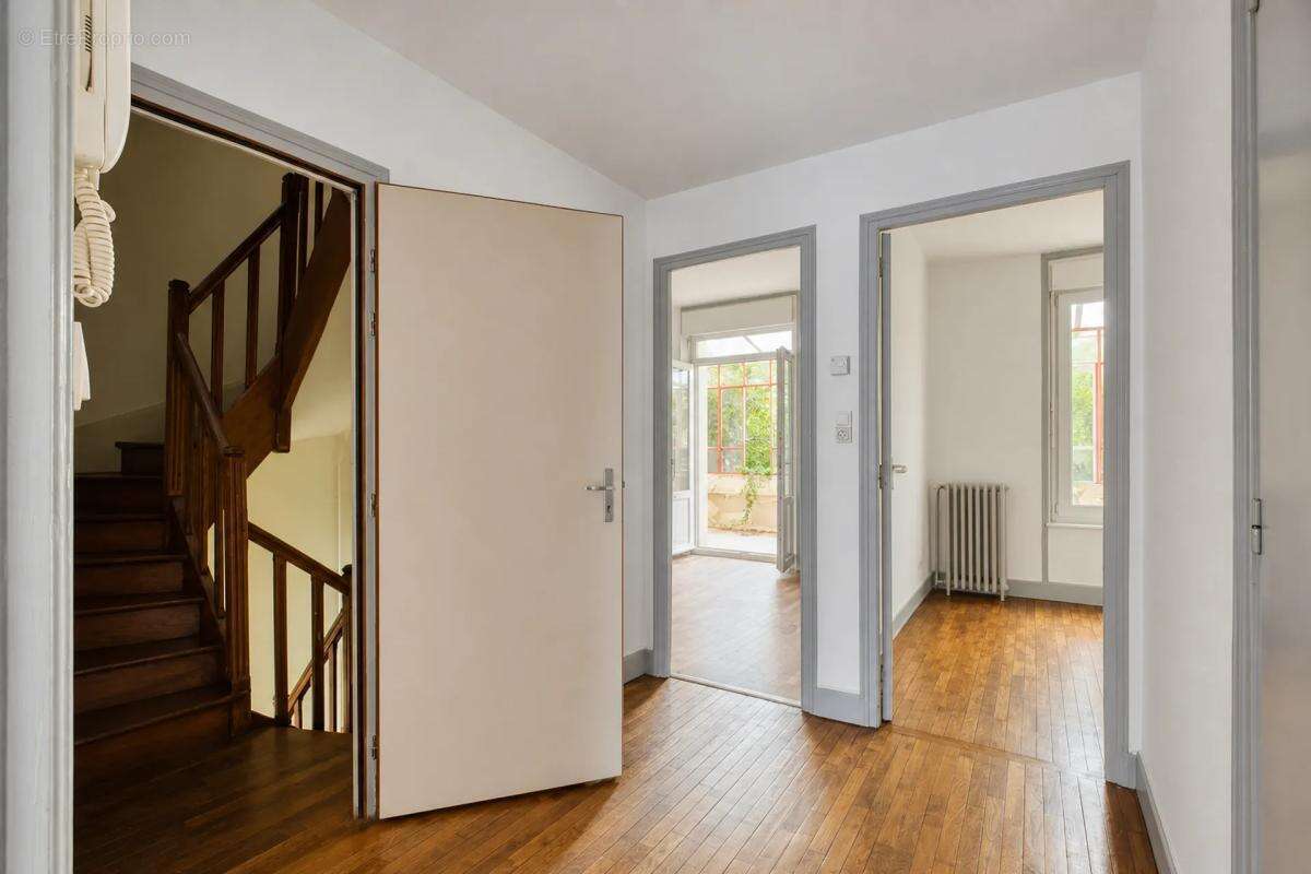 Maison familiale louée 8 pièces à Vandœuvre-lès-Nancy - photo 13