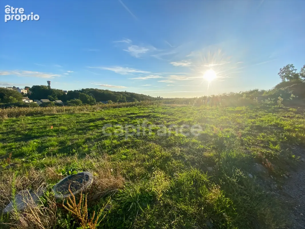 Terrain à LOPERHET