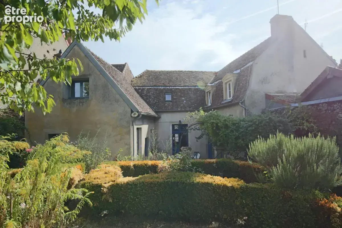 Maison à AUTUN