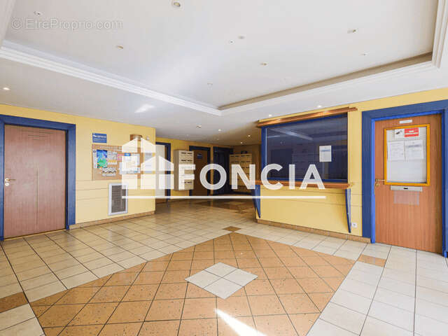 Appartement à FONTAINE