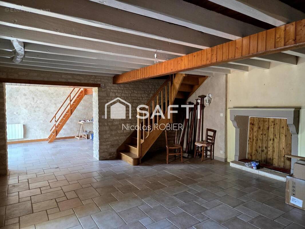 Photo 1 - Maison à SAINT-REMY