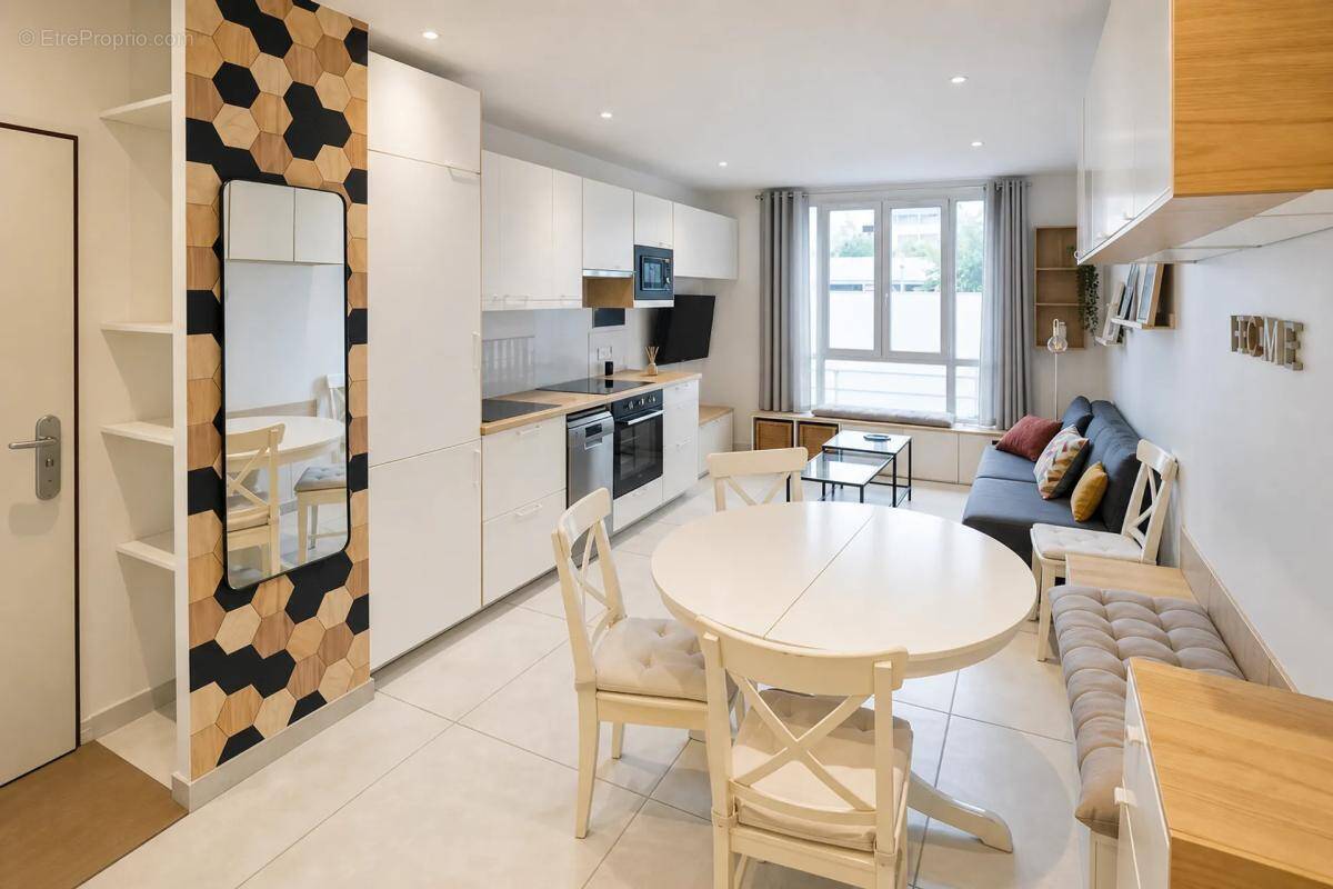 Appartement à ENGHIEN-LES-BAINS
