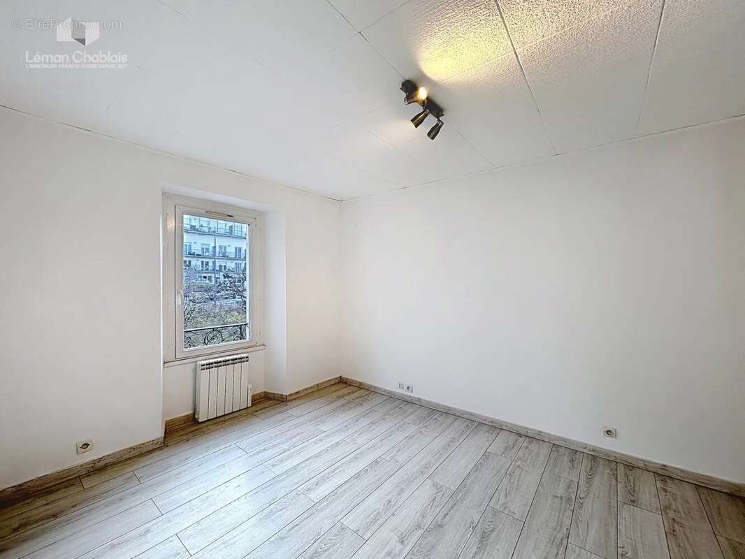 Appartement à EVIAN-LES-BAINS