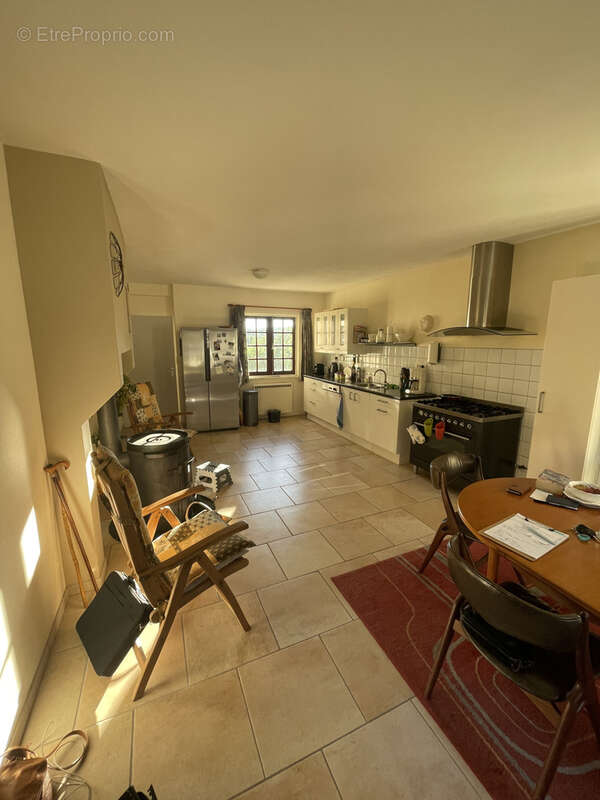 Maison à CASTELNAU-MONTRATIER