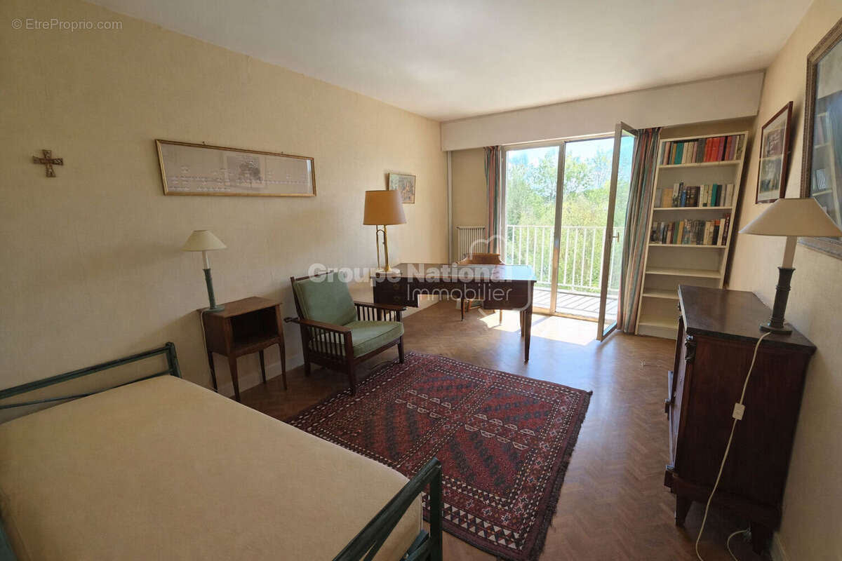 Appartement à VERSAILLES