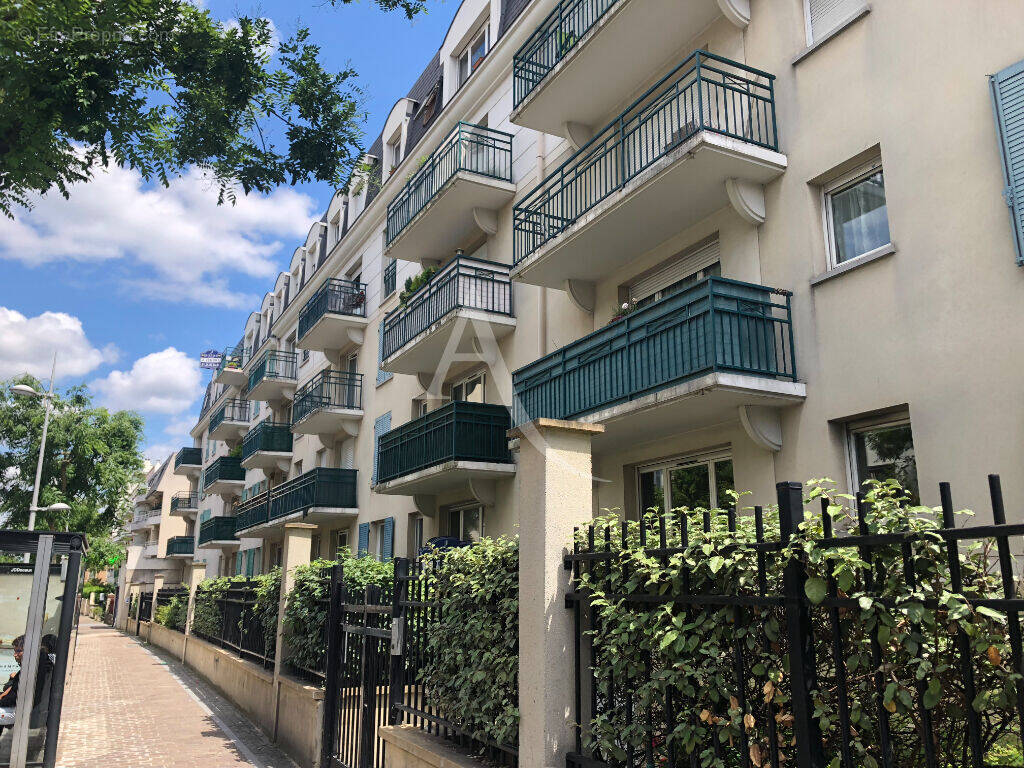 Appartement à EPINAY-SUR-SEINE