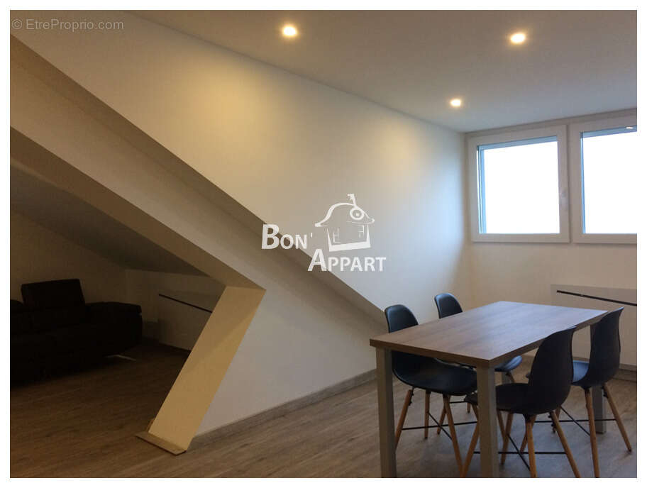 Appartement à LEXY