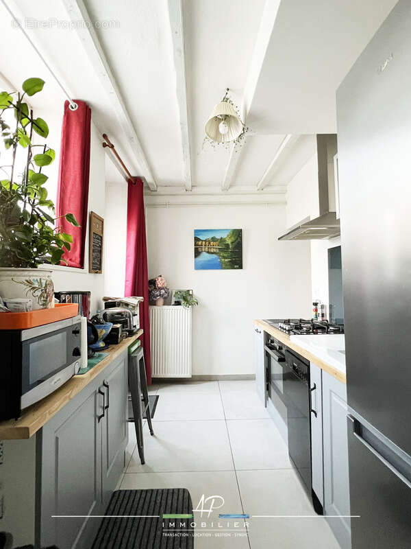 Maison de village avec jardin et garage - photo 5
