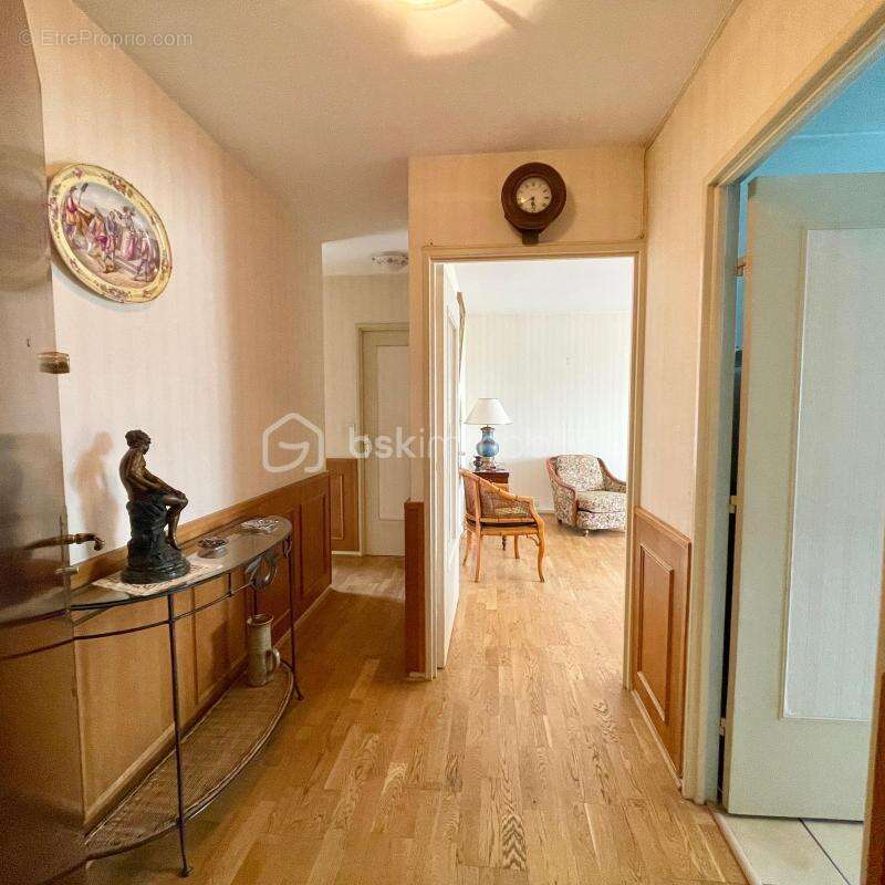 Appartement à CHENNEVIERES-SUR-MARNE