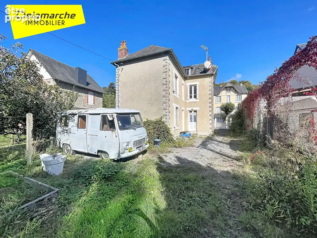 A vendre maison à rénover entièrement saint-jean-le-thomas  50540 beau potentiel - photo 2