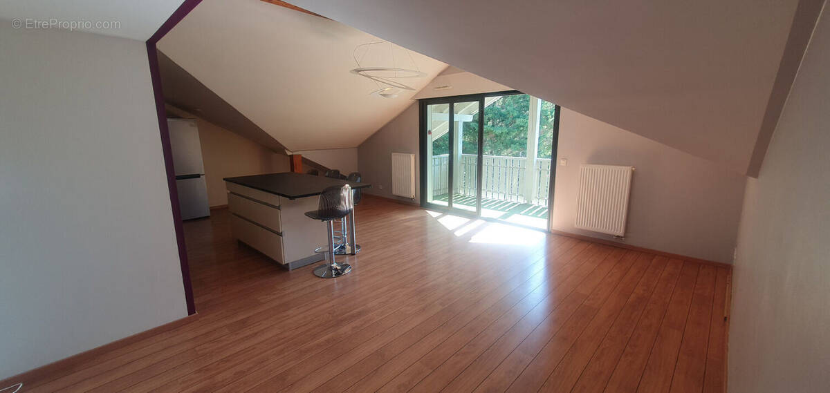 Appartement à LUCINGES