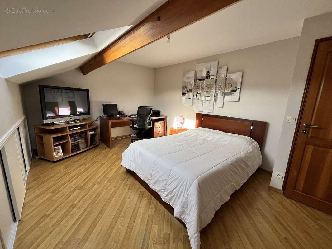 Maison à BOISSISE-LE-ROI