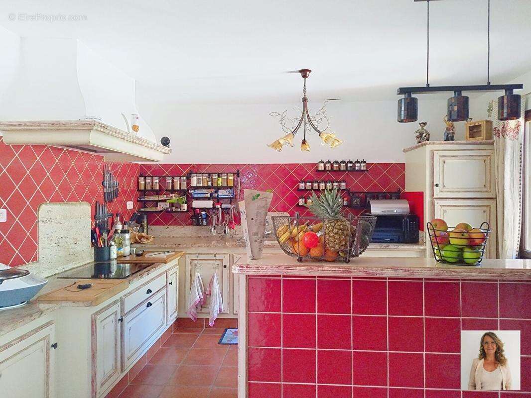 Maison à SAINT-MAXIMIN-LA-SAINTE-BAUME