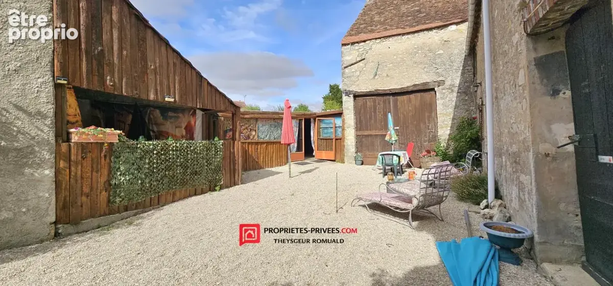 Maison de village, ancien restaurant à  Aufferville 400 m2 - photo 2