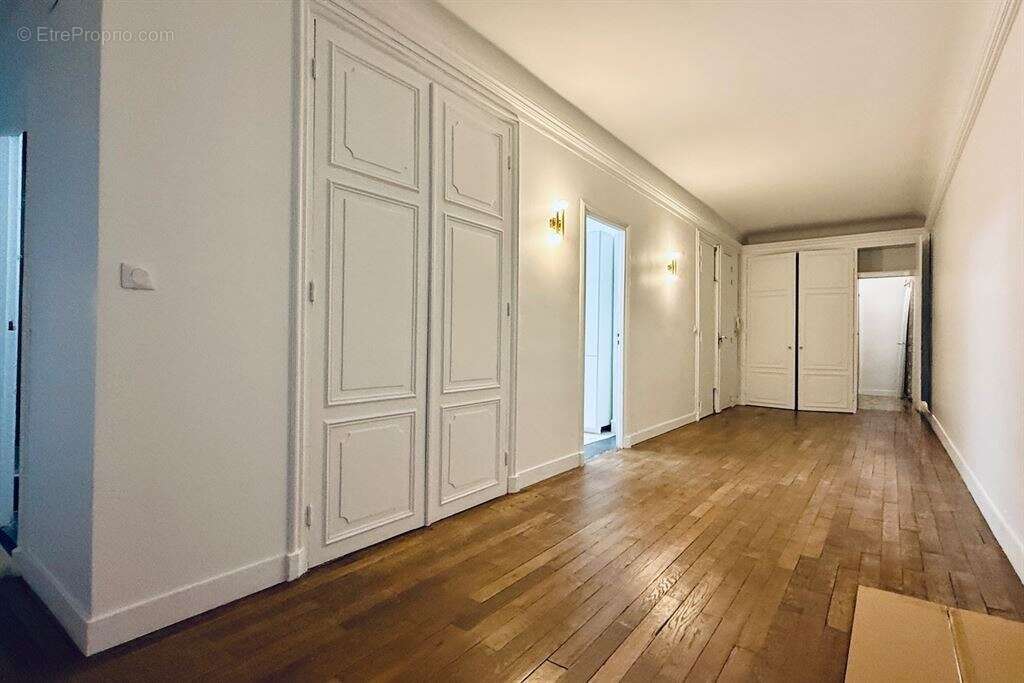 Appartement à BOULOGNE-BILLANCOURT