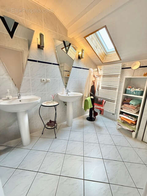 Maison à SEGNY