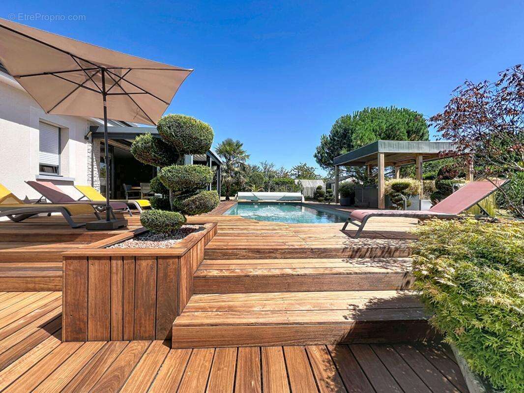 Villa avec piscine Champdotre 7 pièces 165 m2 - photo 2