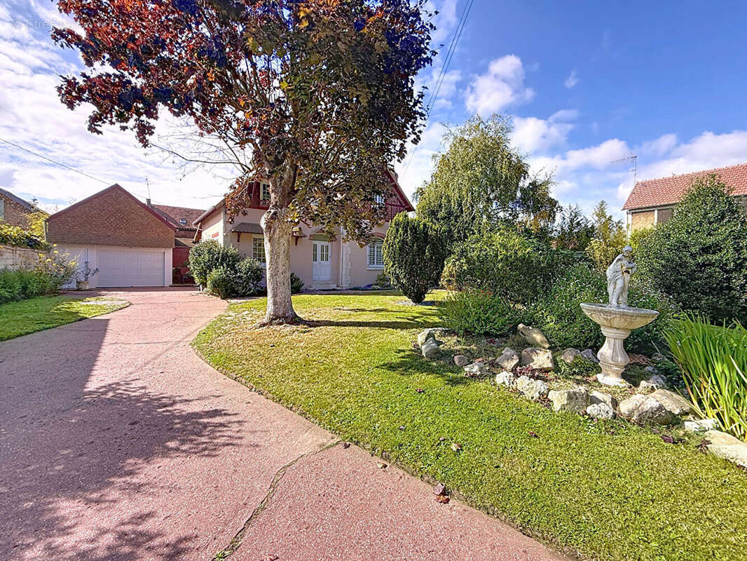 Maison à SOTTEVILLE-LES-ROUEN