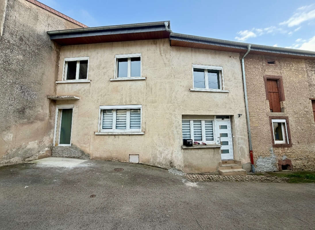 Maison à APACH