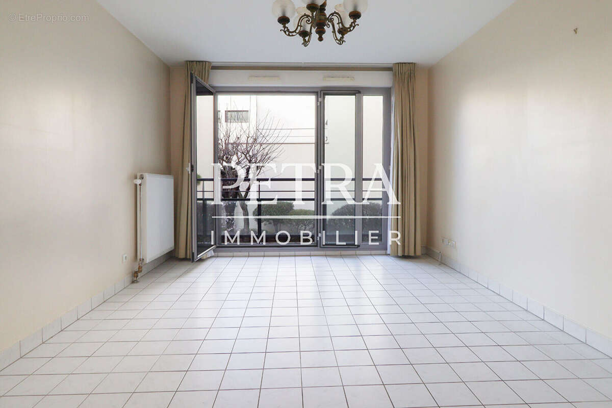 Appartement 2 pièces 50m² - Centre-ville - photo 3