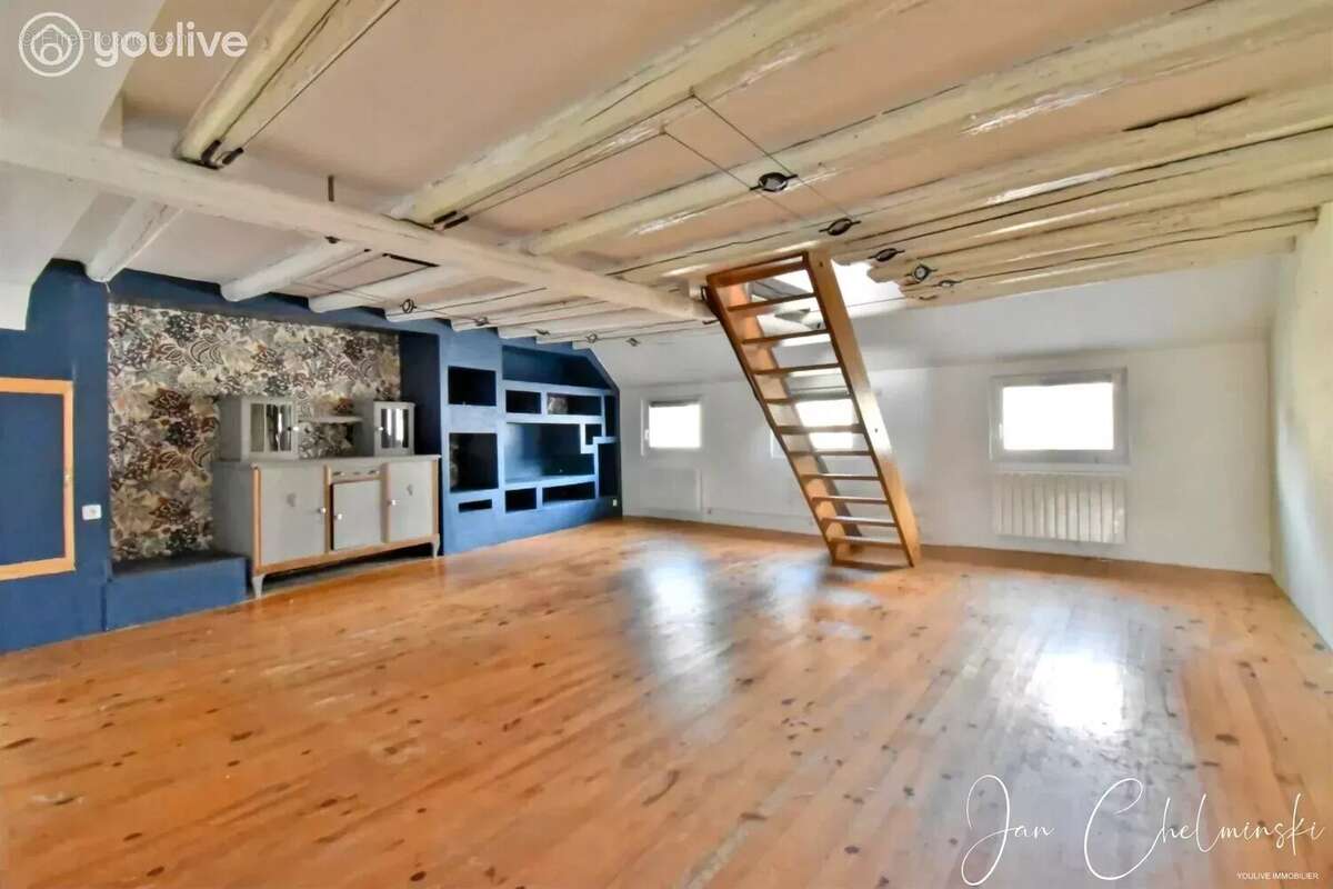 Appartement à HERICOURT