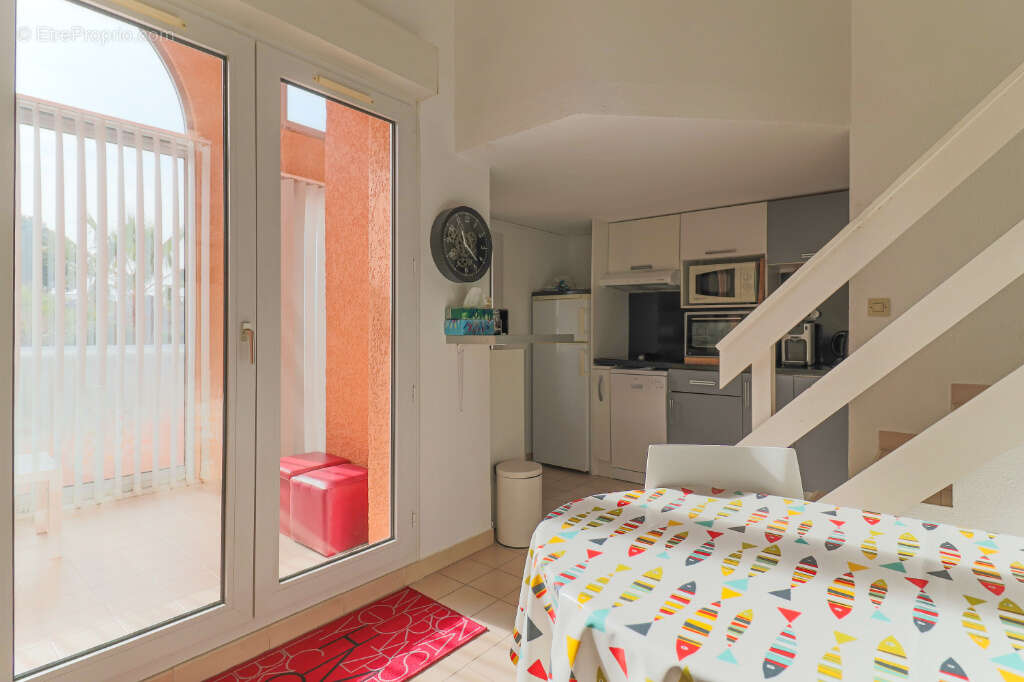 Appartement à LA LONDE-LES-MAURES