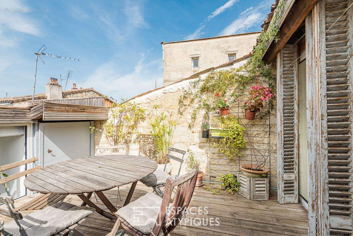 Appartement à BORDEAUX