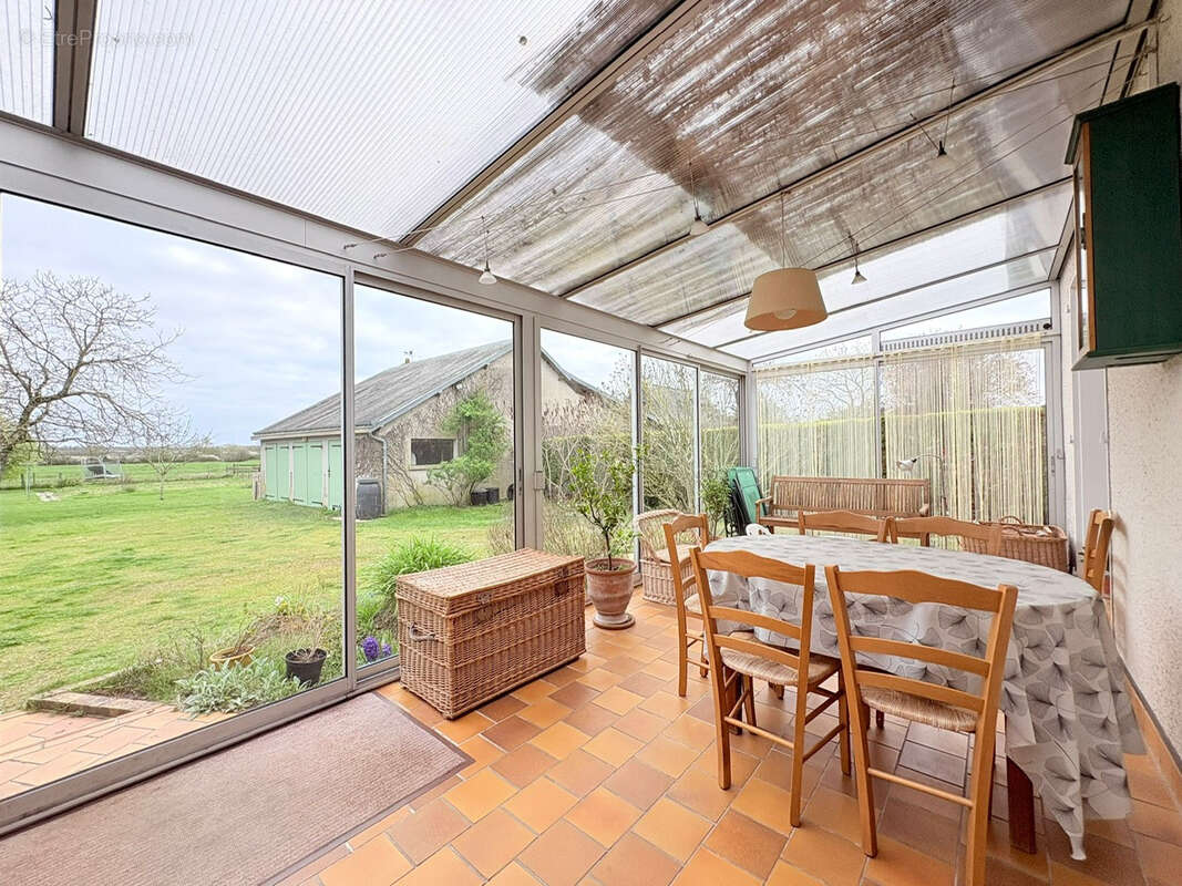 Maison à SAVONNIERES