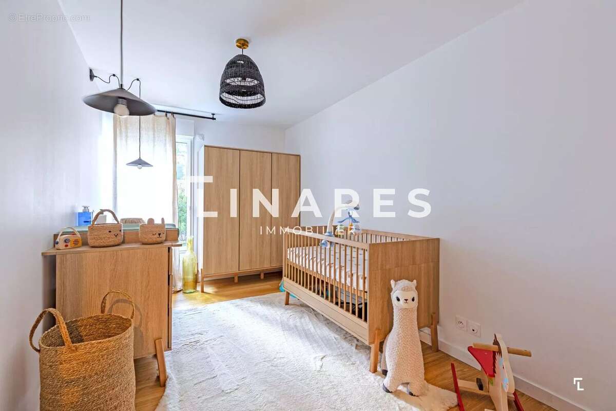 Appartement à MARSEILLE-6E
